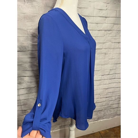 Apt. 9 Blue blouse - Picture 3 of 7